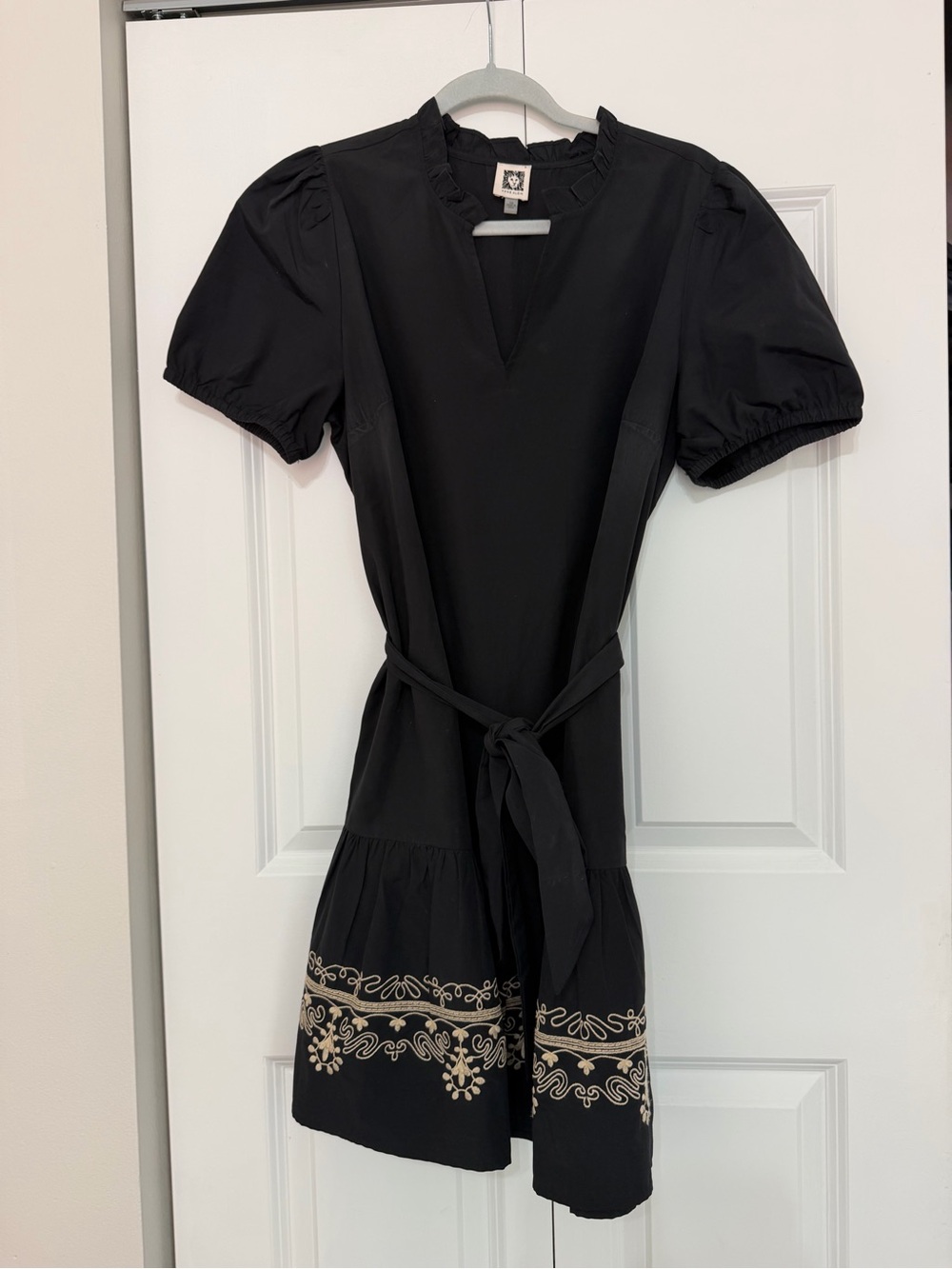 Anne Klein Black Short-Sleeve Dress with Embroidered Hem